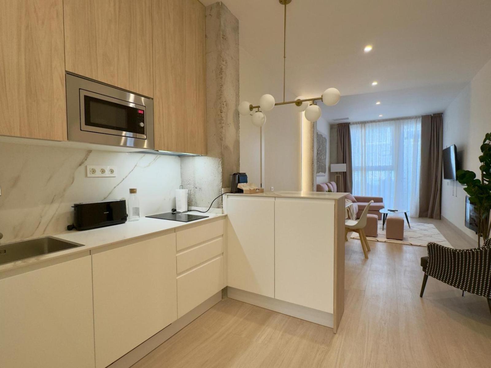 Apartamentos Orilla Del Bernabeu Madrid Exterior foto