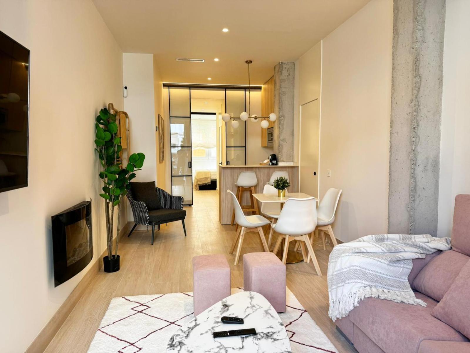 Apartamentos Orilla Del Bernabeu Madrid Exterior foto