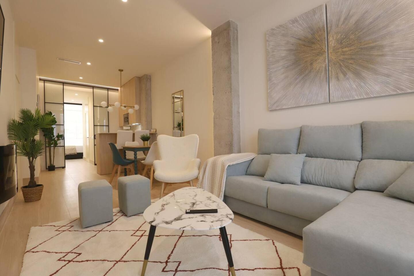 Apartamentos Orilla Del Bernabeu Madrid Exterior foto