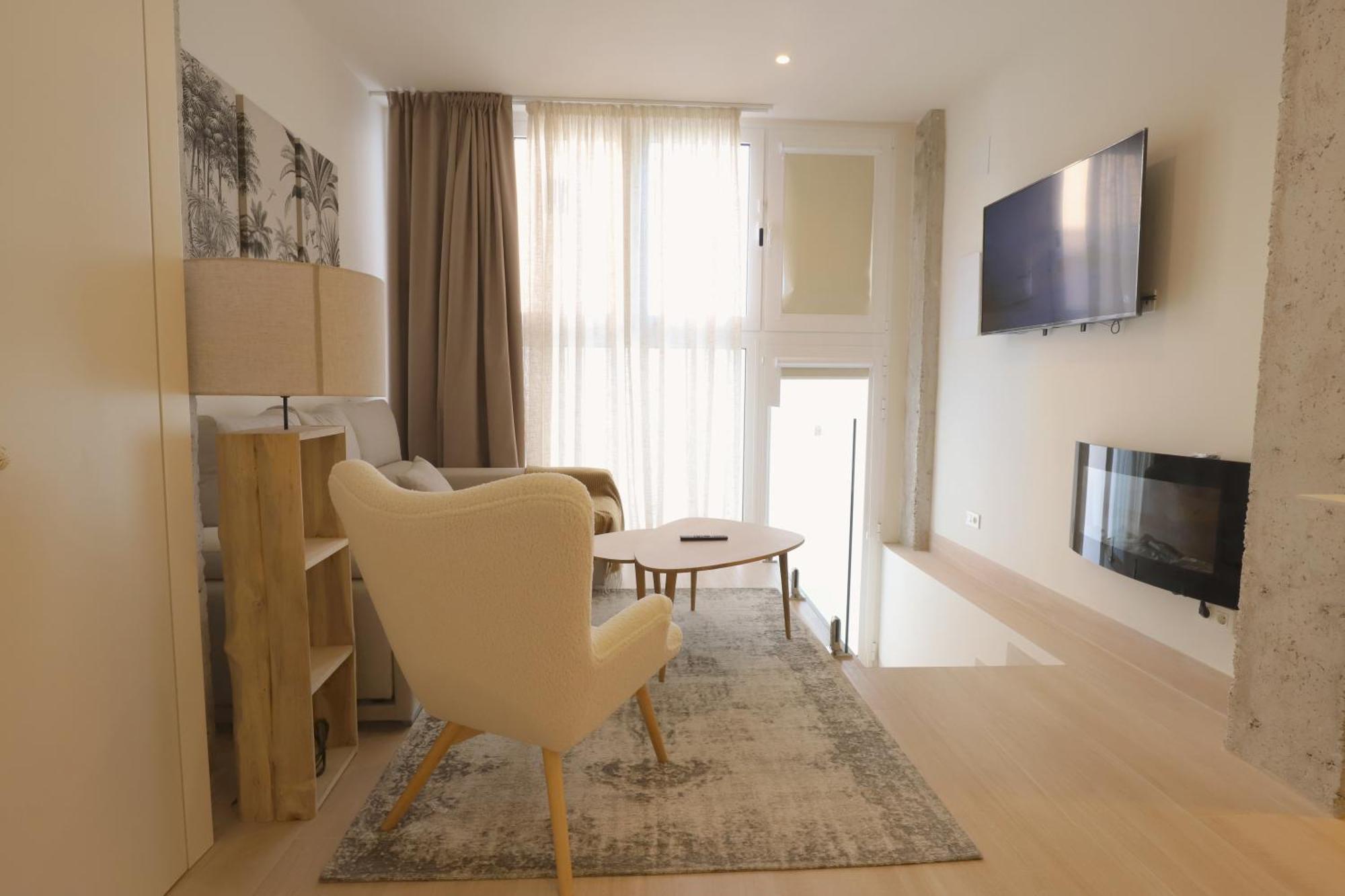 Apartamentos Orilla Del Bernabeu Madrid Exterior foto
